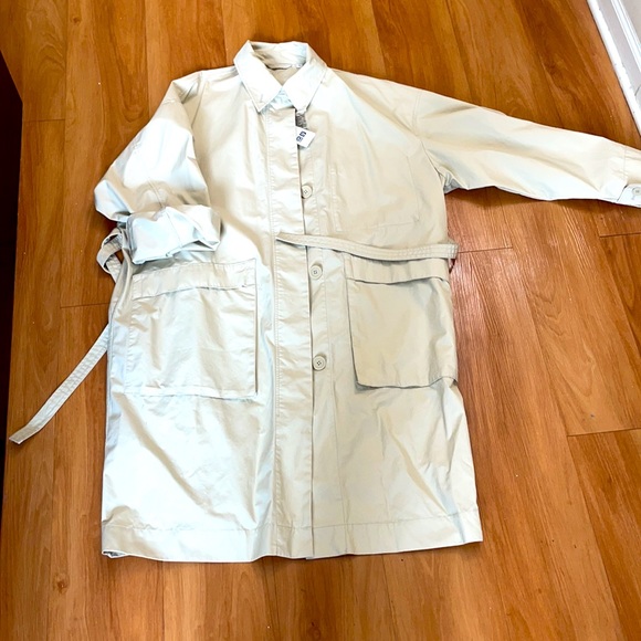 Lemaire x Uniqlo Oversized trench coat (Special Edition) - Picture 5 of 14